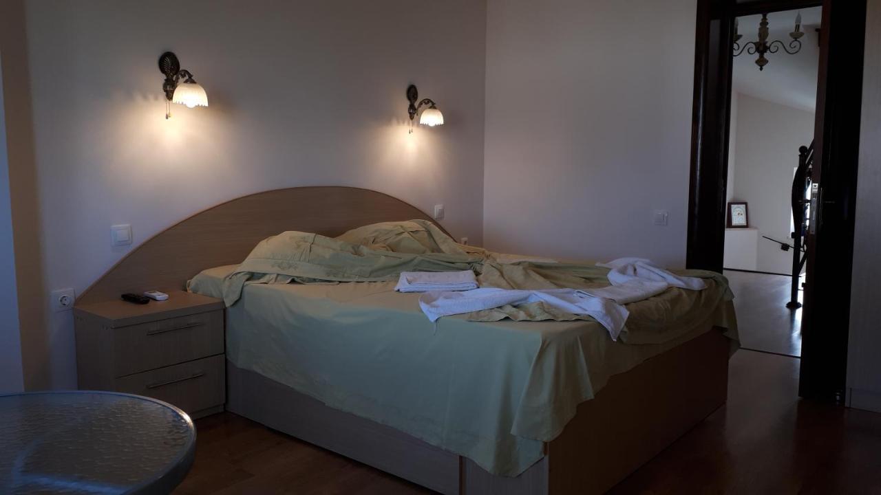 Hotel Vila "Livia" Techirghiol Zewnętrze zdjęcie