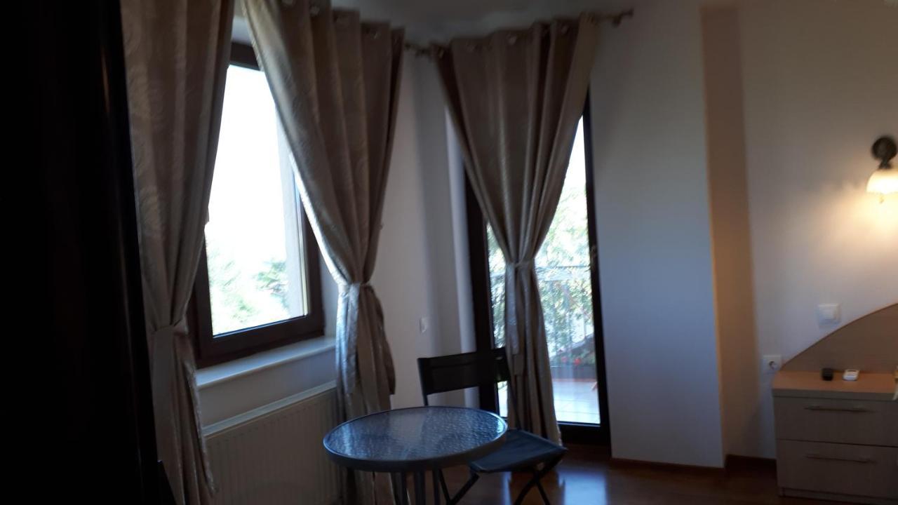 Hotel Vila "Livia" Techirghiol Zewnętrze zdjęcie