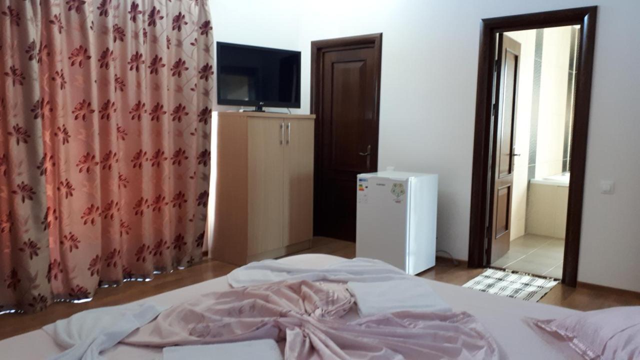 Hotel Vila "Livia" Techirghiol Zewnętrze zdjęcie