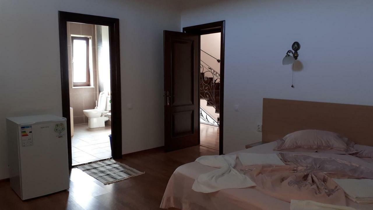 Hotel Vila "Livia" Techirghiol Zewnętrze zdjęcie